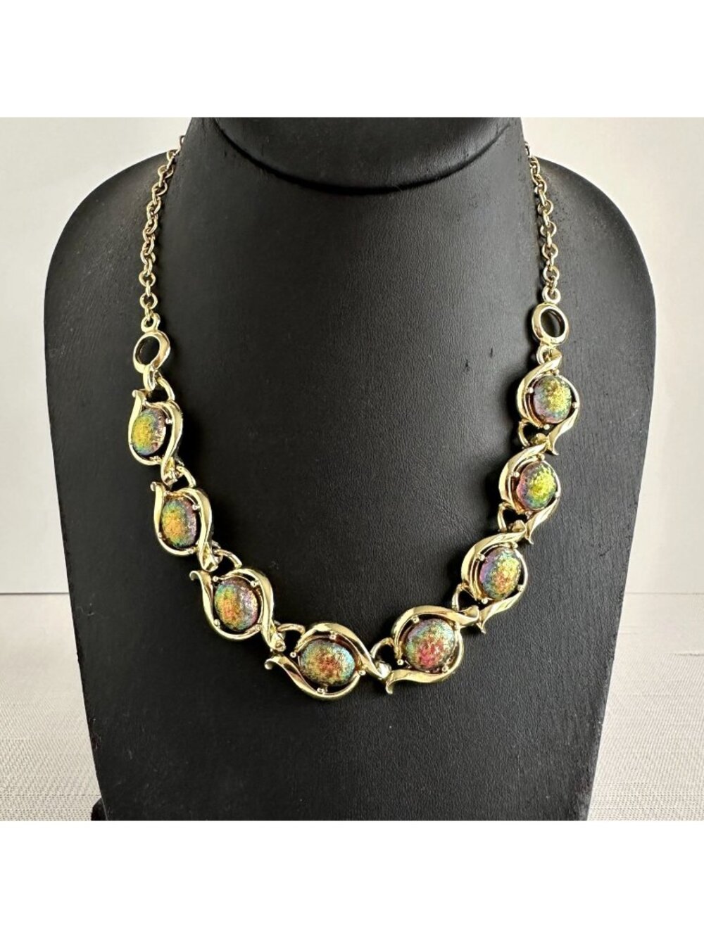 Gold Tone Iridescent Art Glass Cabochon Scroll Link Necklace, Mid-Century 1950s